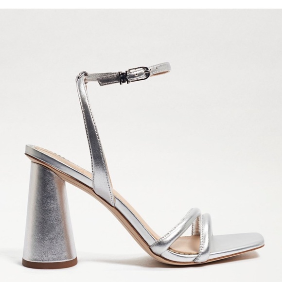 LIKE NEW Sam Edelman Kia Block Heel Strappy Sandal Silver size 10 - Picture 2 of 9